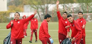 Die Jugendabteilung des FC Bayern München steht seit einigen Jahren in der Kritik FC Bayern München