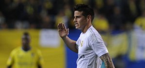 James Rodriguez ist auch außerhalb des Platzes schnell unterwegs - manchmal auch zu schnell James Rodriguez