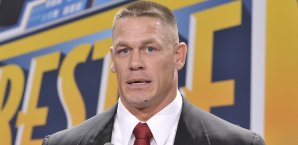 Superstar John Cena droht die WrestleMania 32 verletzungsbedingt zu verpassen John Cena