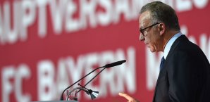 Karl-Heinz Rummenigge sieht vor allem im Wintertransferfenster keine große Chancen auf einen adäquaten Ersatz Karl-Heinz Rummenigge