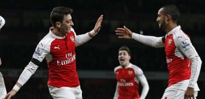 Mesut Özil kann gegen Chelsea nach kurzer Zwangspause wieder auflaufen Mesut Özil