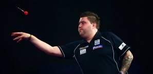 Michael Smith war bei der Darts-WM erst im Viertelfinale an Raymond van Barneveld gescheitert Michael Smith