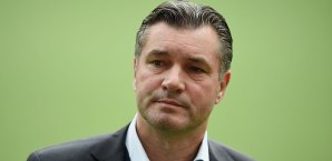 Michael Zorc hat das BVB-Trainingslager in Dubai streng verteidigt Michael Zorc