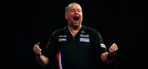 Unbelievable! Raymond van Barneveld hat gegen den Bully Boy ein 0:3 noch gedreht Raymond van Barneveld