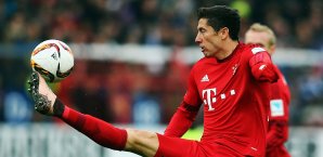 Robert Lewandowski wurde zuletzt mit einem möglichen Wechsel zu Real in Verbindung gebracht Robert Lewandowski
