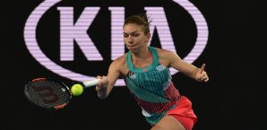 Simona Halep musste sich der Qualifikantin Zhang Shuai beugen Simona Halep
