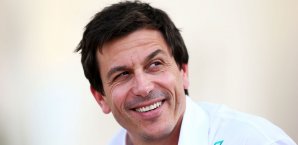 Toto Wolff berät sich regelmäßig mit Bernie Ecclestone Toto Wolff