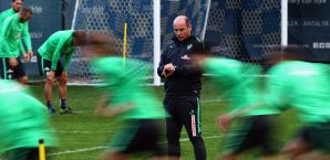 Viktor Skripnik bereitet sich in Belek auf die Rückrunde mit Werder vor Viktor Skripnik