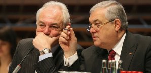 Schneeloch (l.) setzte sich souverän durch Walter Schneeloch
