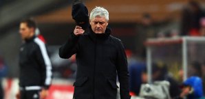 Für Armin Veh und die Eintracht läuft es momentan alles andere als rund Armin Veh
