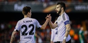 Santi Mina war in der ersten Halbzeit an allen fünf Toren direkt beteiligt Santi Mina