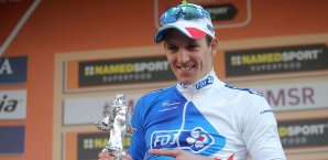 Arnaud Demare bei der Siegerehrung Arnaud Demare