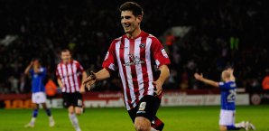 Ched Evans sucht seit seiner Entlassung vergeblich nach einem neuen Klub Ched Evans