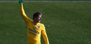 Edwin van der Sar hatte sichtlich Spaß beim Comeback Edwin van der Sar