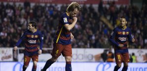 Ivan Rakitic freut sich über seinen Treffer FC Barcelona