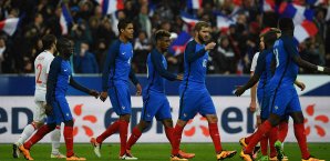 Frankreich feierte bei der Rückkehr ins Stade de France ein fußballerisches Fest Frankreich