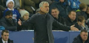 Jose Mourinho soll in Valencia circa 15 Millionen Euro im Jahr verdienen Jose Mourinho