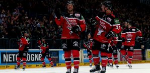 Die Haie treffen auf die Adler Kölner Haie
