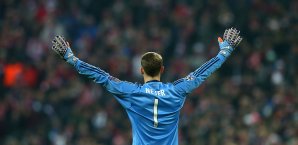 Auch Manuel Neuer dürfte sich über Siegesprämien freuen Manuel Neuer