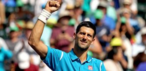 Novak Djokovic feiert seinen Sieg beim Indian Wells Novak Djokovic