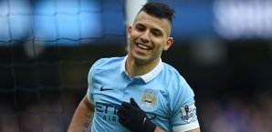 Sergio Agüero bejubelt seinen Treffer gegen Aston Villa Sergio Agüero