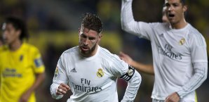Sergio Ramos trifft erst zum 1:0 und sieht dann die Gelb-Rote Karte Sergio Ramos