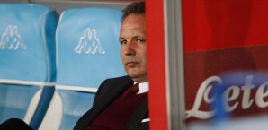 Sinisa Mihajlovic steht trotz des Erreichen des Pokalfinals beim AC Milan vor dem Rauswurf Sinisa Mihajlovic