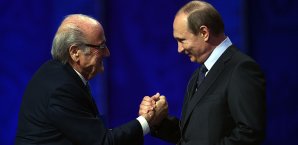 Wladimir Putin und Sepp Blatter verstehen sich gut Wladimir Putin