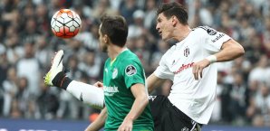 Mario Gomez war mit seinem Doppelpack gegen Bursaspor der Matchwinner Mario Gomez