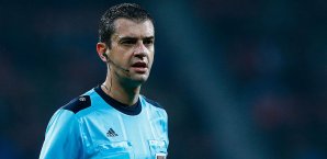Viktor Kassai auf Wikipedia als Spieler von Real gelistet Viktor Kassai