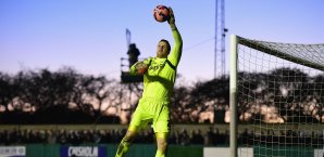 Colin Doyle kann Blackpool für ein Pfund Ablöse verlassen Colin Doyle