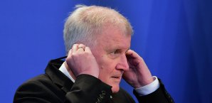 Horst Seehofer lobte die Arbeit von Red Bull München Horst Seehofer