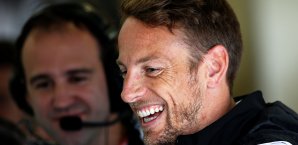 Jenson Button wurde ein Fremdkörper im Auge entfernt Jenson Button