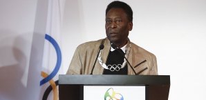 Pele erhielt im Juni eine Auszeichnung vom IOC für sein Lebenswerk Pele