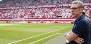 Peter Stöger hat eine Rückkehr von Lukas Podolski ausgeschlossen Peter Stöger
