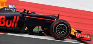 Ein P-Zero-Reifen bei Red Bull Racing Red Bull Racing