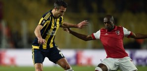 Robin van Persies Zeit bei Fenerbahce scheint sich dem Ende zu nähern Robin van Persie