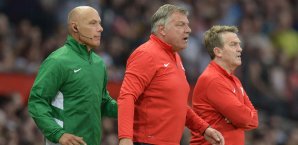 Sam Allardyce trainierte nach Saisonende eine Auswahl bei einem Charity-Match Sam Allardyce