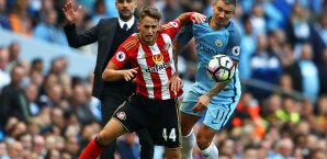 Adnan Januzaj spielt derzeit für den AFC Sunderland Adnan Januzaj