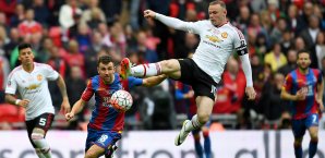 Neben Wayne Rooney wird auch Henrikh Mkhitaryan gegen Feynoord fehlen Wayne Rooney