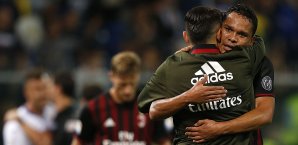 Carlos Bacca traf zum 1:0 für den AC Milan Carlos Bacca