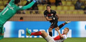 Die Führung durch Chicharito, egalisierte Kamil Glik quasi mit dem Abpfiff Chicharito, Kamil Glik