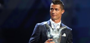 Cristiano Ronaldo wurde zu Europas Fußball des Jahres gekürt Cristiano Ronaldo