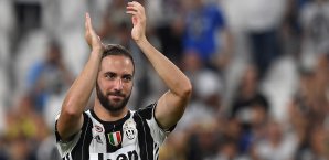 Gonzalo Higuain kam beim 1:2 gegen Inter nur von der Bank Higuain