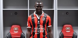Mario Balotelli freut sich auf seine neue Aufgabe bei OGC Nizza Mario Balotelli