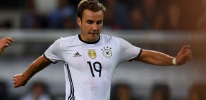 Mario Götze wird von seinem Trainer in Schutz genommen Mario Götze