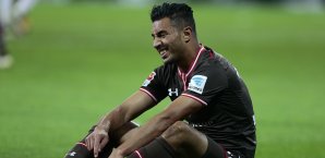 Aziz Bouhaddouz hat mit einer Syndesmoseverletzung zu kämpfen Aziz Bouhaddouz