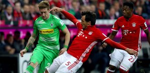 Andre Hahn ist unzufrieden mit der Leistung gegen den FC Bayern Bundesliga