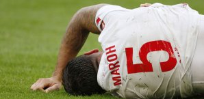 Dominic Maroh hat sich im Spiel gegen den HSV verletzt Dominic Maroh