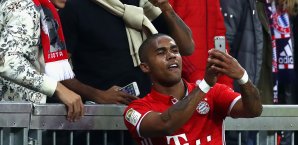 Douglas Costa erzielte beim Sieg gegen Gladbach einen Treffer Douglas Costa